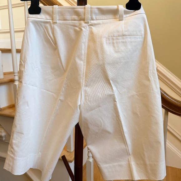 Brooks Brothers White Shorts (Size 2) - Picture 3 of 4